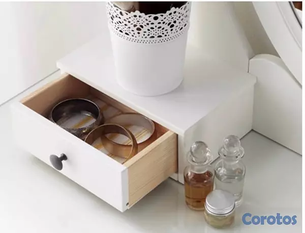 muebles y colchones - Precioso Vanity para embellecer tus espacios , tiene el cristal y taburete .  4