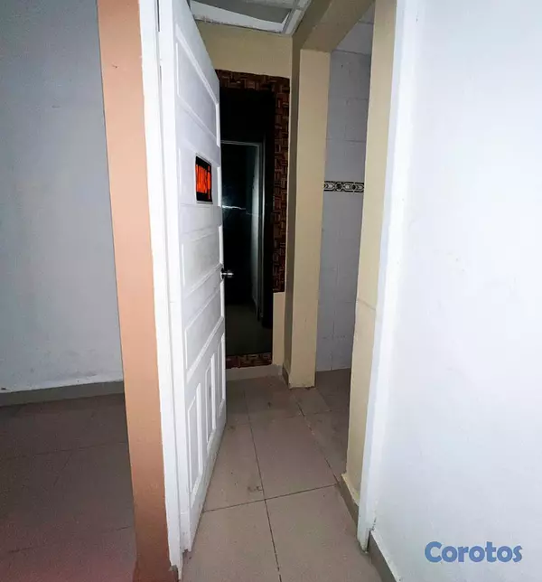 oficinas y locales comerciales - se alquila casa  3