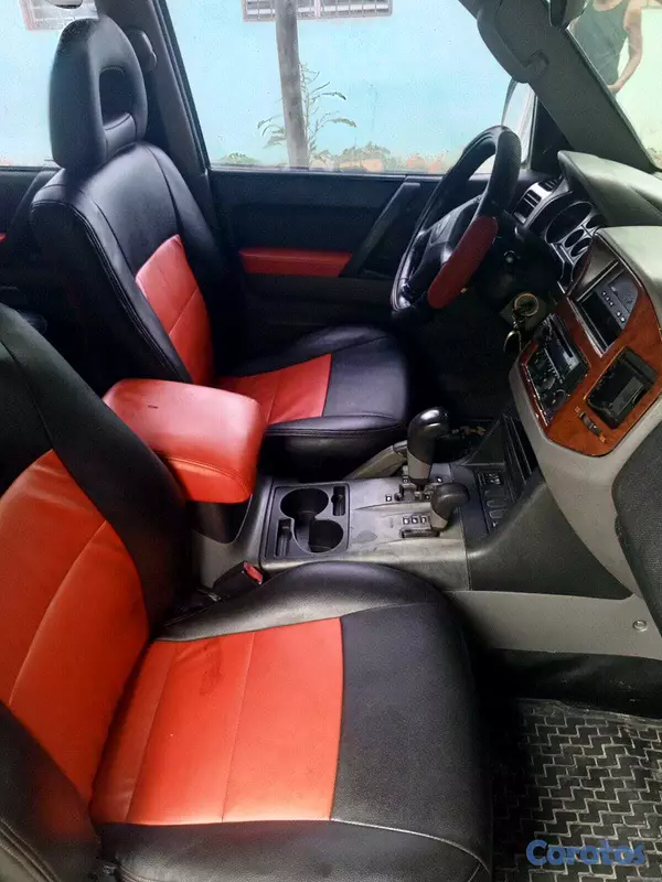 jeepetas y camionetas - Jeepeta MITSUBISHI Caregato son música 290 negocia 4