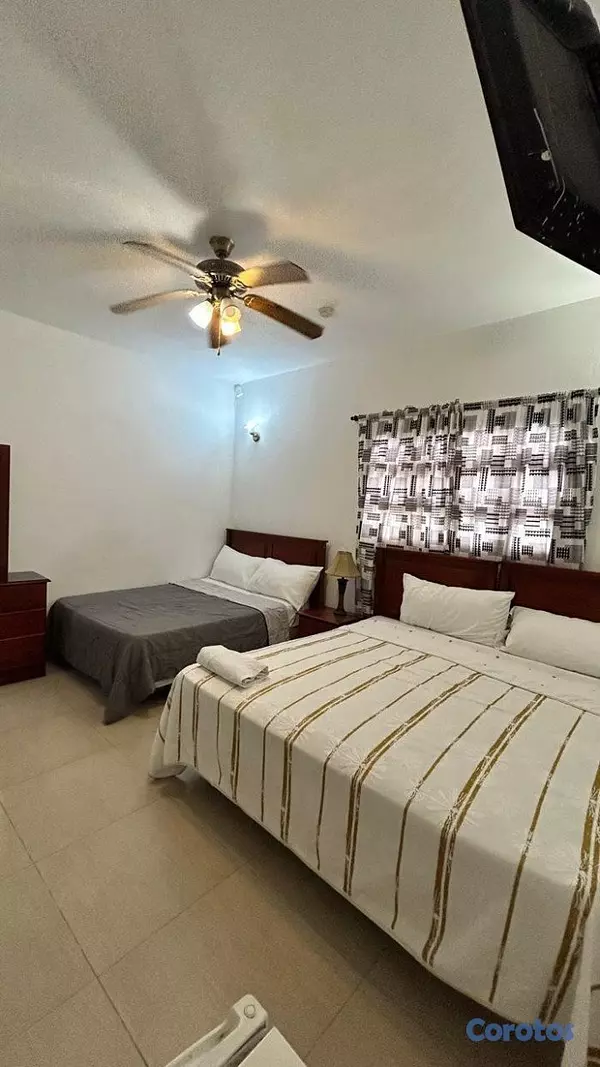 otros inmuebles - Hotel for Sale + Independent Apartment zona coloni 12