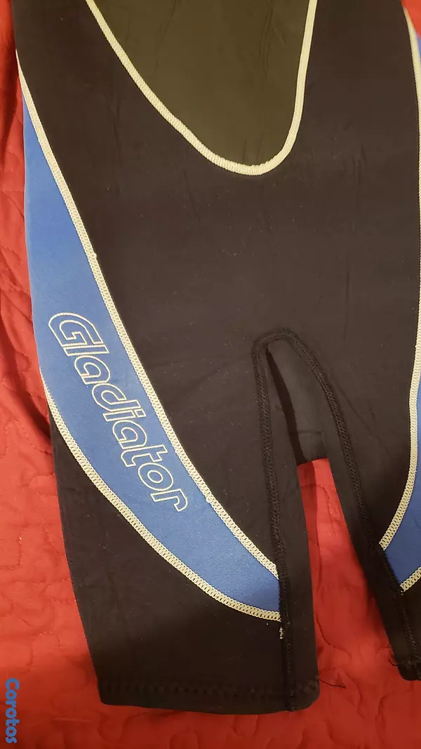 Artículos Deportivos - Traje de natacion para niños de 8 a 12 años  2