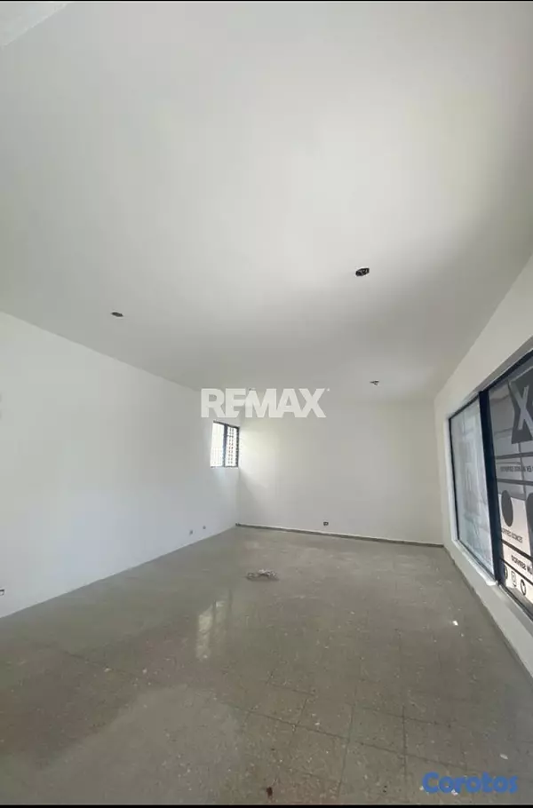 solares y terrenos - Local Comercial en LOS PRADOS 2