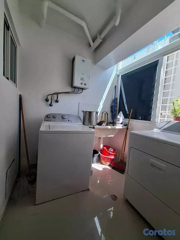 apartamentos - Vendo apartamento en Urb. Tropical. 4