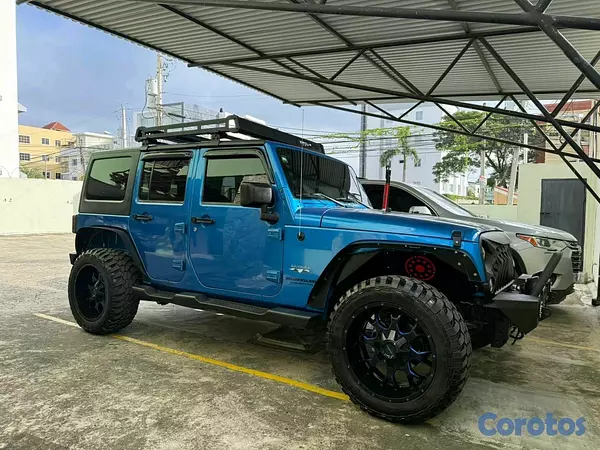 jeepetas y camionetas - jeep wrangler unlimited Sáhara 2016 4