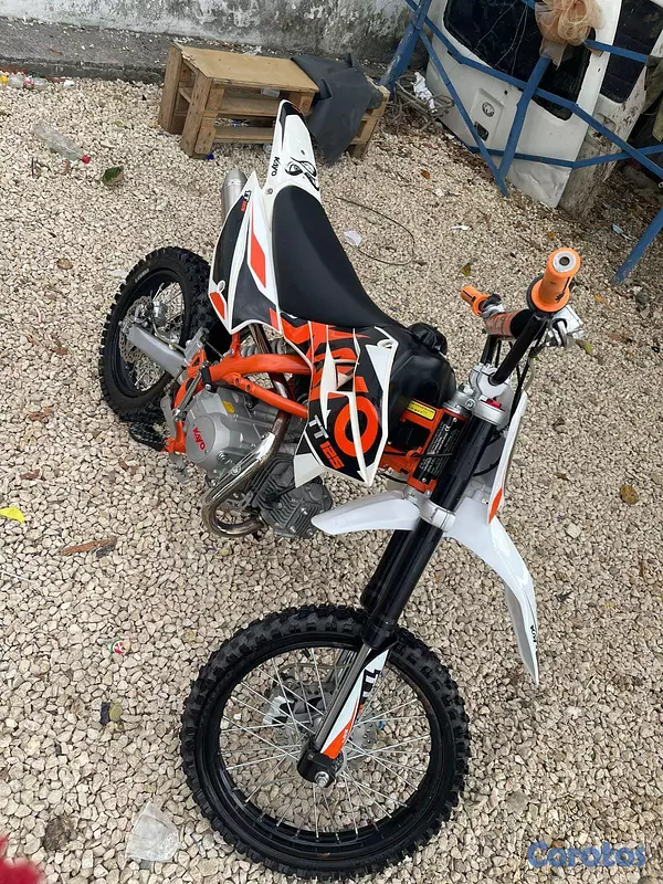 motores y pasolas - Moto Kayo Tt 125 único dueño placa y matricula 3
