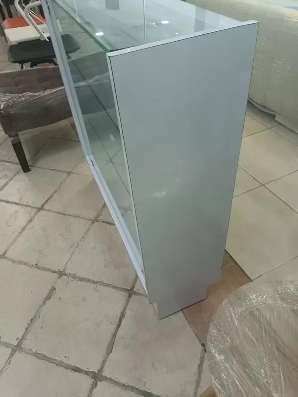 muebles y colchones - Vitrinas para negocios 40”x40”x12”. Nuevas con cristales gruesos de 3/8. 5