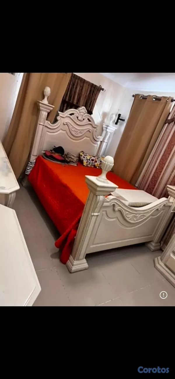 muebles y colchones - 👑 Juego de Habitación King Size en Caoba – Eleganc 5