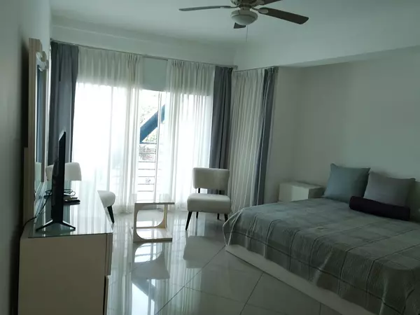 apartamentos - Alquiler: Apartamento 3 habs, amueblado, equipado con linea blanca, Serralles. 
 1