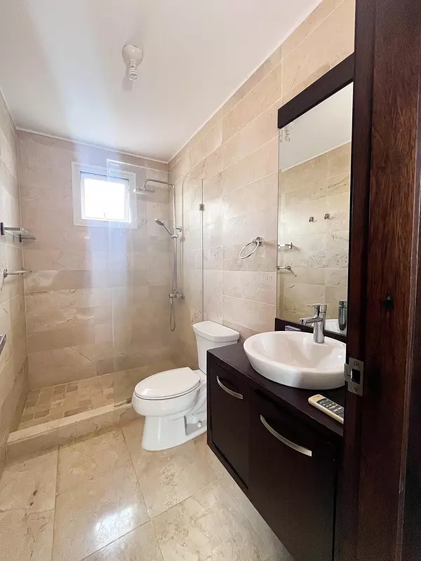 apartamentos - Apartamento en Torre en La Esmeralda  2