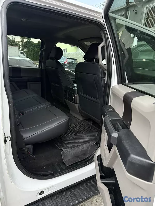 jeepetas y camionetas - Ford F150 4x4 8
