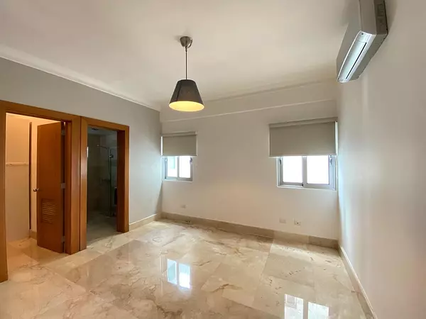 apartamentos - Apartamento de lujo en Piantini, 262m², 3 hab., amenidades exclusivas. 3