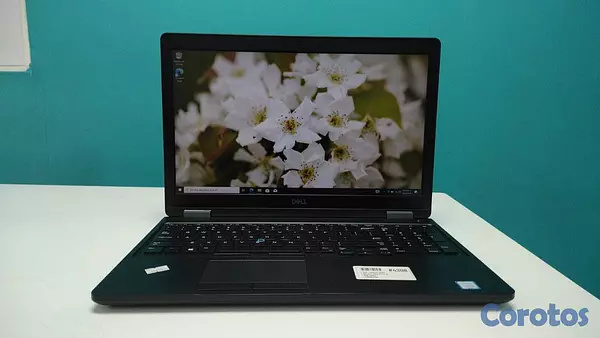 computadoras y laptops - `Laptop, Dell Latitude 5590 / 8th Gen, Intel Core  1
