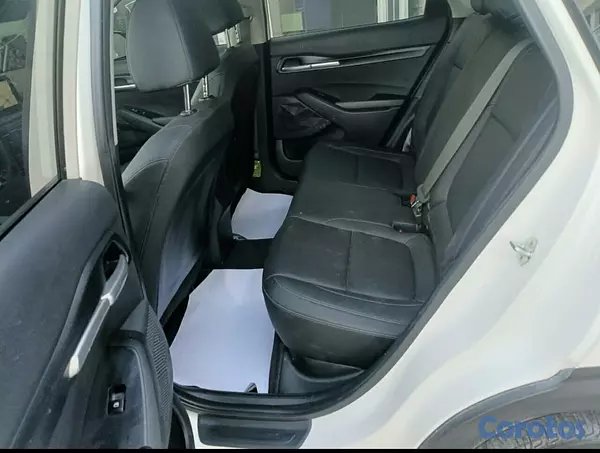 jeepetas y camionetas - KIA SELTOS 2022 BLANCO DIESEL 9