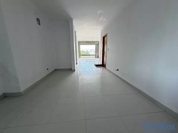 apartamentos - vendo renacimiento nuevo piso 7 dos habitaciones con su baño dos parqueos balcón 20