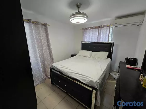 apartamentos - Apartamento en la Jacobo Majluta 1er piso  11