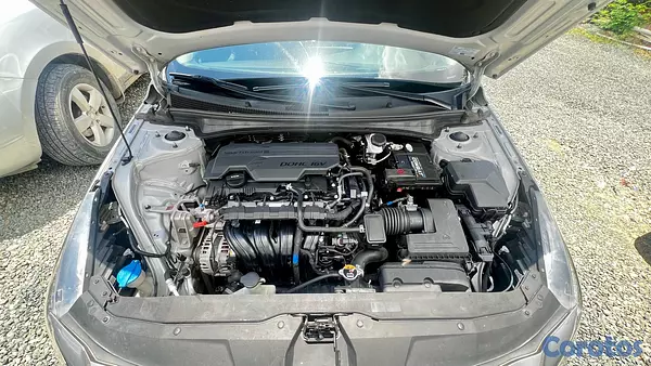 carros - Hyundai Elantra SE 2022 9