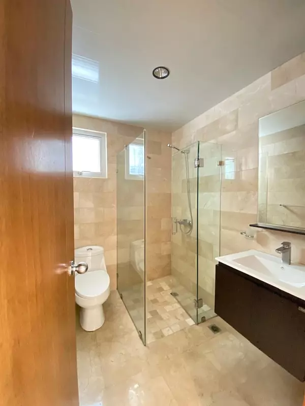 apartamentos - Apartamento de lujo en Piantini, 262m², 3 hab., amenidades exclusivas. 4