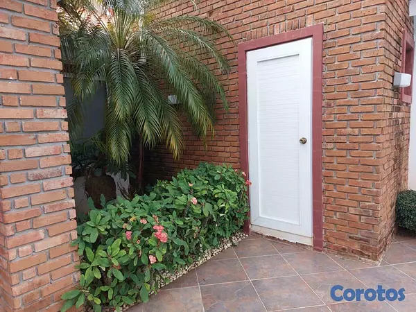 casas vacacionales y villas - Villa Exclusiva y Amueblada en Metro Country Club, Juan Dolio 2