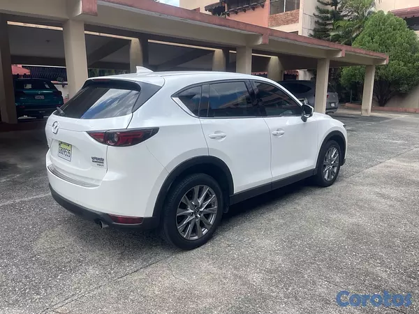 jeepetas y camionetas - Mazda CX5 2021 Grant Touring Reserve Turbo  3