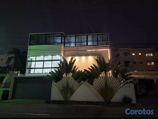 casas - Hermosa casa en excelente sector 6