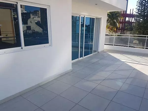 apartamentos - Apartamento en Venta
LA ESPERILLA
USD 165,000.00
Mantenimiento: RD$6,950.00

 1