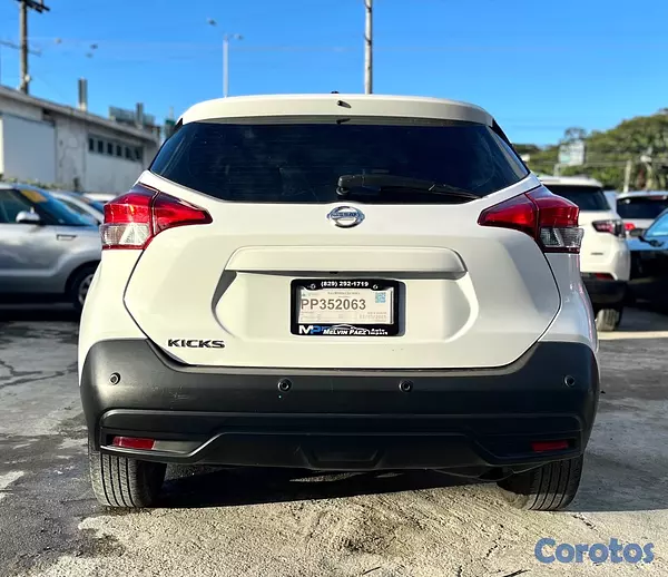 jeepetas y camionetas - Nissan Kicks 2020  6