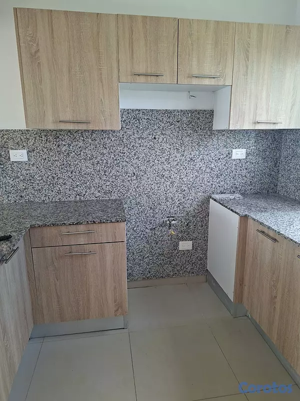 apartamentos - 🏡 Apartamento en Alquiler con Terraza Privada y Pi 2