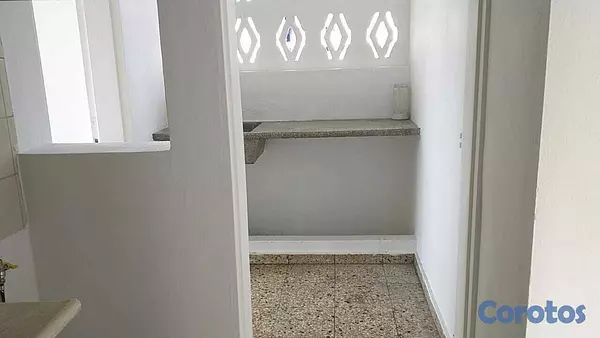 apartamentos - Alquilo espacioso y fresco Apartamento en Distrito 13