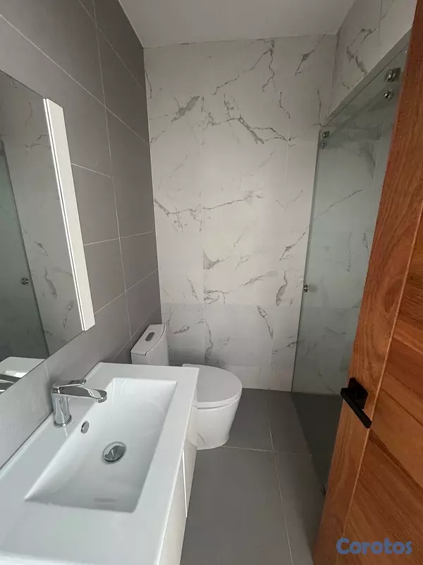 apartamentos - Los cacicazgos piso 8 con 1 habitación 2 baños, sala,comedor, balcón, 78 metros, 5