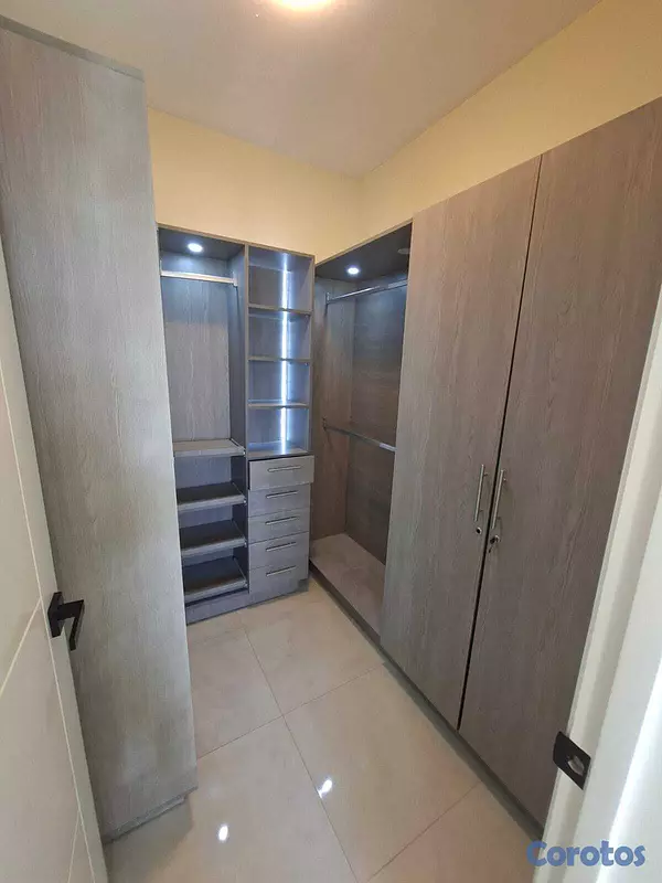 apartamentos - Se alquila apartamento de 1 habitación amueblado e 6