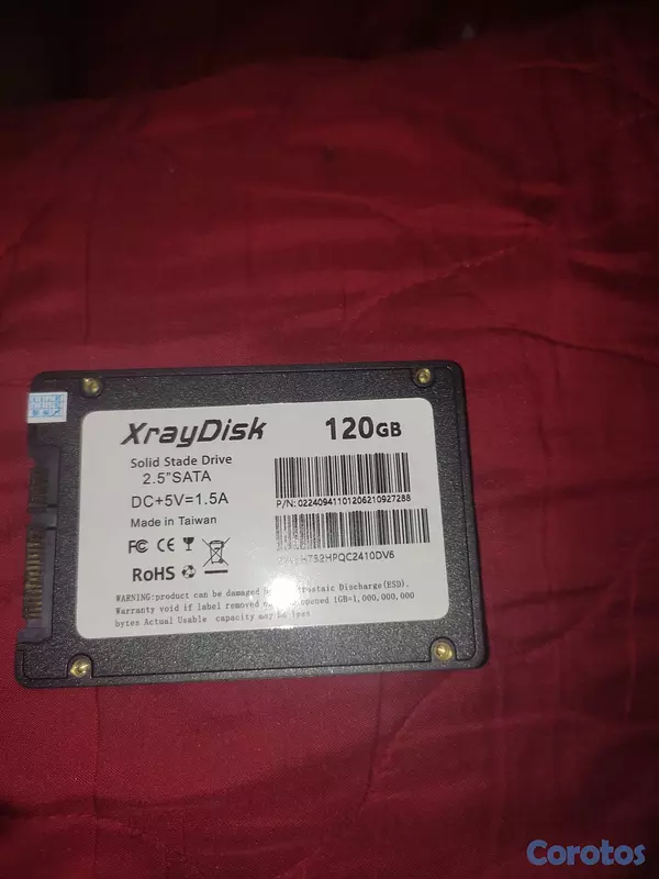 otros electronicos - Es un disco duro ssd  2