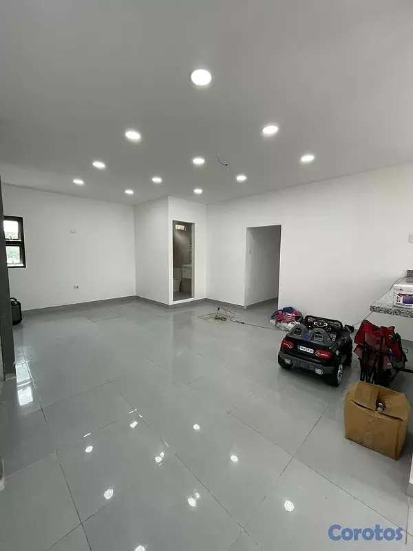 casas - Se vende de oportunidad Casa en Av. Independencia 11