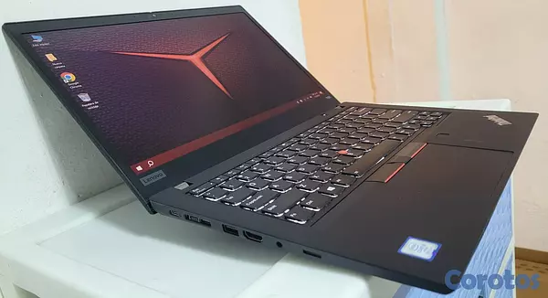 computadoras y laptops - Lenovo T490 14 Pulg Core i5 8va Gen Ram 16gb ddr4 Disco 256gb Solido Video 8gb 2