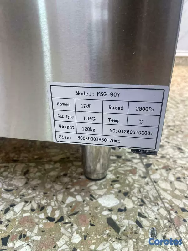 equipos profesionales - Estufa parrilla grill de gas parrillada carnes 9