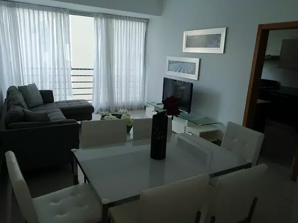 apartamentos - Alquiler: Apartamento 3 habs, amueblado, equipado con linea blanca, Serralles. 
 3