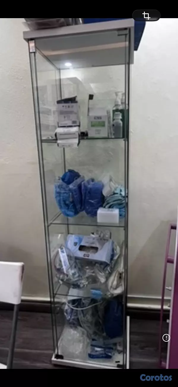 salud y belleza - 🏥 Vitrina de Vidrio con Llave y Entrepaños – Ideal 2