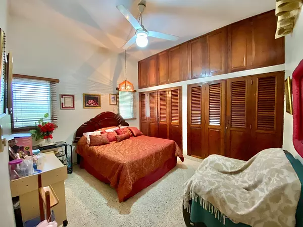 casas - Se vende casa en Arroyo Hondo 3