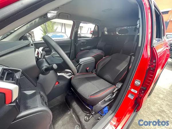 jeepetas y camionetas - Toyota Raize FULL 2023 10