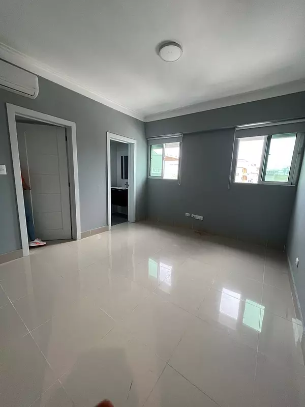 apartamentos - Se vende apartamento en Evaristo Morales 2