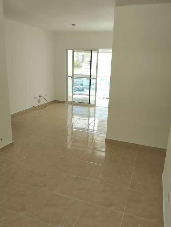 apartamentos - Apartamento 2do. Piso, bien bonito, con aires Aut. San Isidro, M. Este, E. L.  10