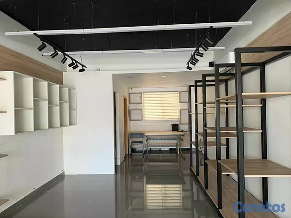 oficinas y locales comerciales - Alquiler de Local en Los prados  2