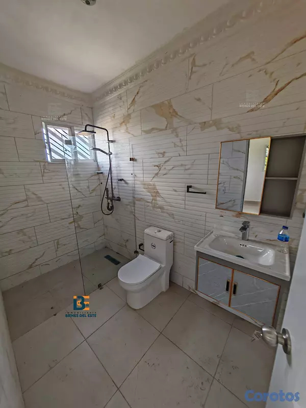 apartamentos - Se Alquila Apartamento GRANDE y Espacioso de Tres  8