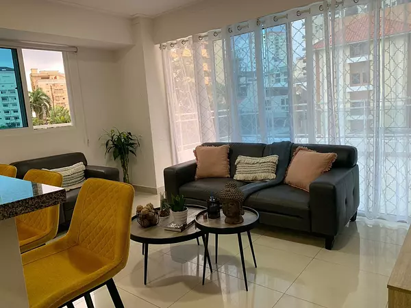 apartamentos - Apartamento en Venta
LA ESPERILLA
USD 165,000.00
Mantenimiento: RD$6,950.00

 2