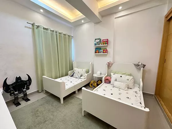 apartamentos - Oportunidad apartamento en el Quisqueya cero barrios 
Piso 3. 103 mt2 + parqueos 6