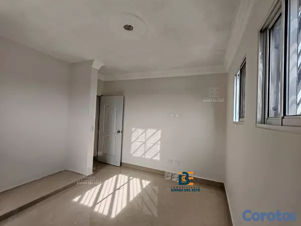 apartamentos - Se Alquila Apartamento GRANDE y Espacioso de Tres  8