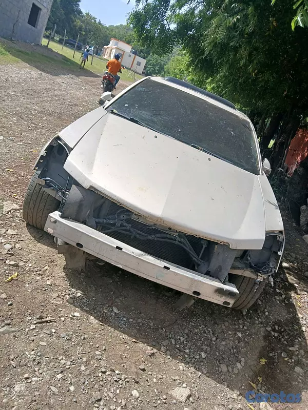carros - Cadillac CTS 2007 (Le Faltan Las Luces de delante, tengo el bomper). 3