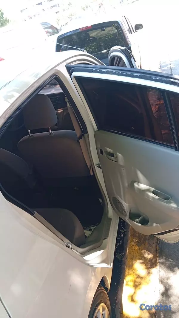 servicios profesionales - rento daihatsu mira 2016. 5