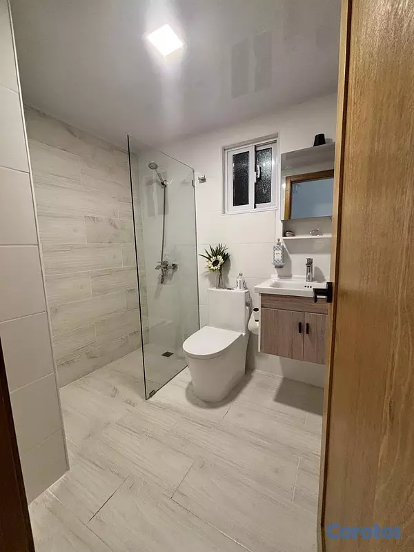 apartamentos - Apartamento con Piscina y Ascensor Ave. Hispanoame 5