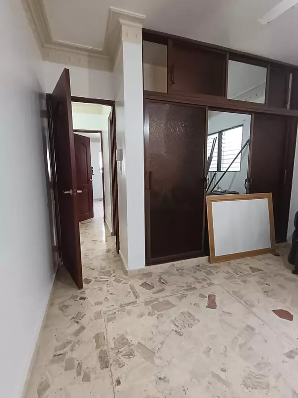 casas - Vivienda con Patio en Llanos de Gurabo 5