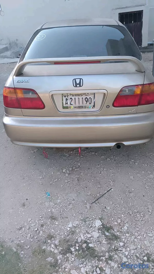 carros - civic 2000 sin detalle todo nitido estoy en sancritobal solo interesado LX ameri 8